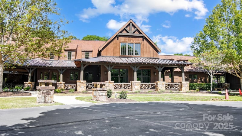 10629 Island Point Rd, Charlotte, NC 28278