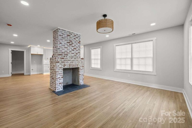 514 W 6th Ave, Gastonia, NC 28052