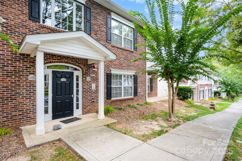 21252 Hickory St, Cornelius, NC 28031