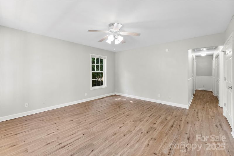 222 E Jefferson St E, York, SC 29745