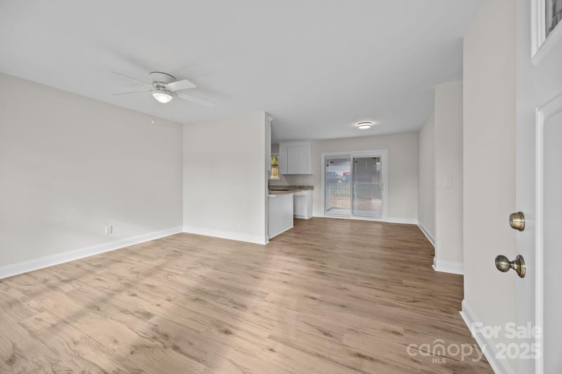 1280 N Shaver St, Salisbury, NC 28144