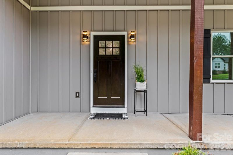 4435 Cornett Dr, Iron Station, NC 28080