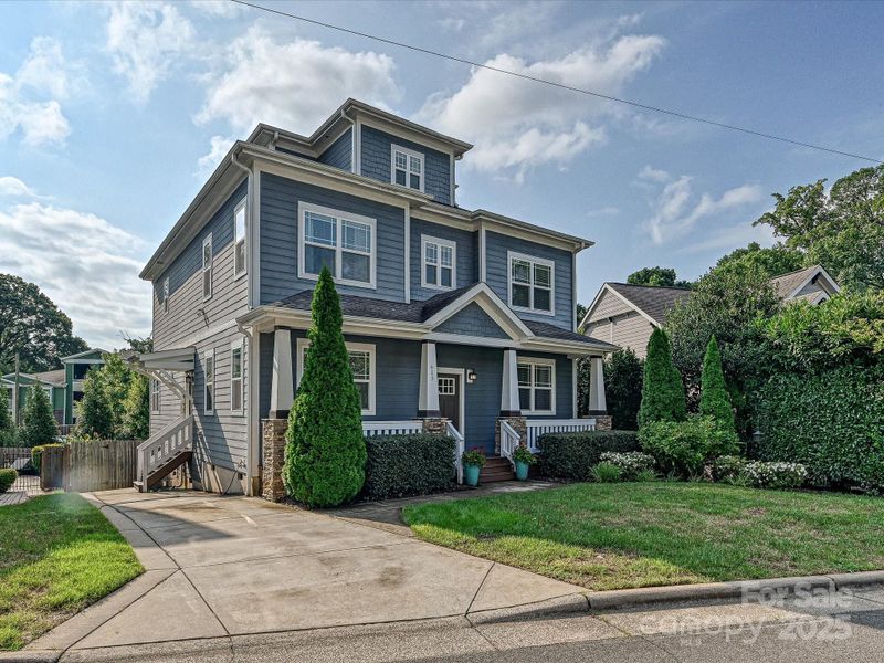 615 Welker St, Charlotte, NC 28204
