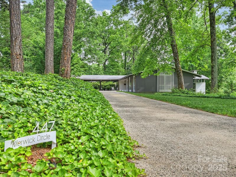 447 Merwick Cir, Charlotte, NC 28211