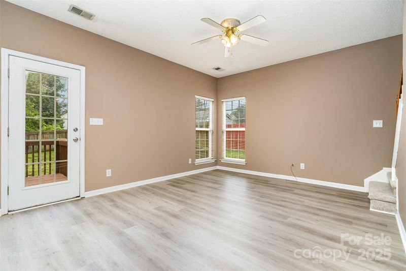 210 Devon Forest Dr, Mooresville, NC 28115