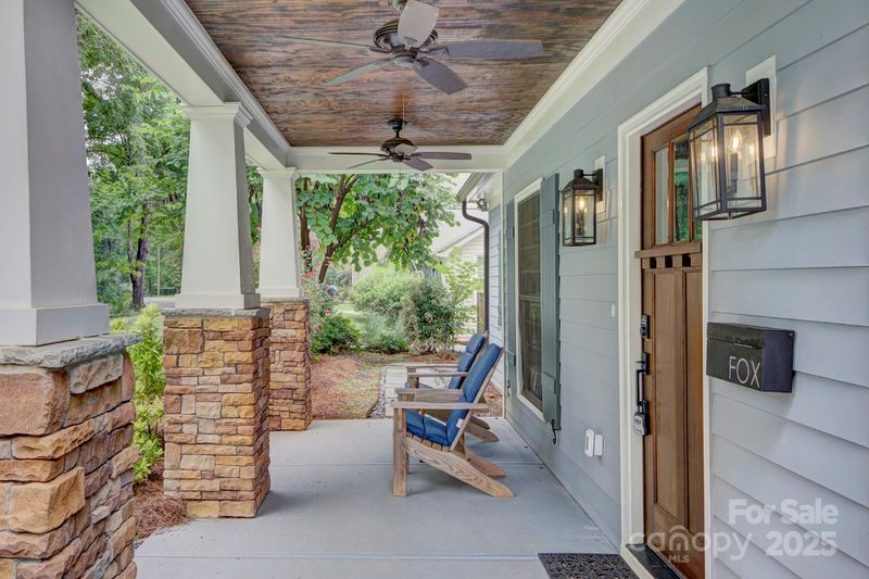 823 Sedgefield Rd, Charlotte, NC 28209