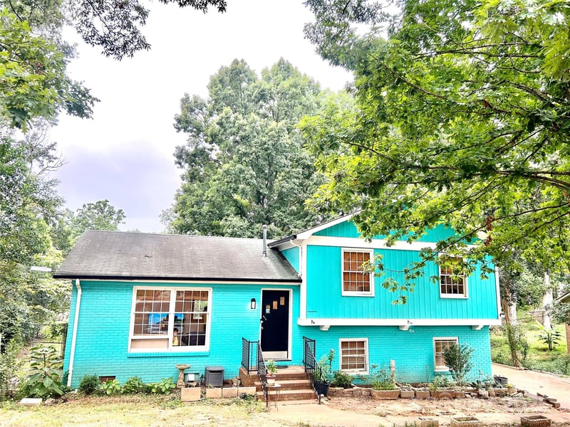 6708 Lynmont Dr, Charlotte, NC 28212