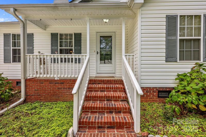 2161 Barnhardt Ave NW, Concord, NC 28027