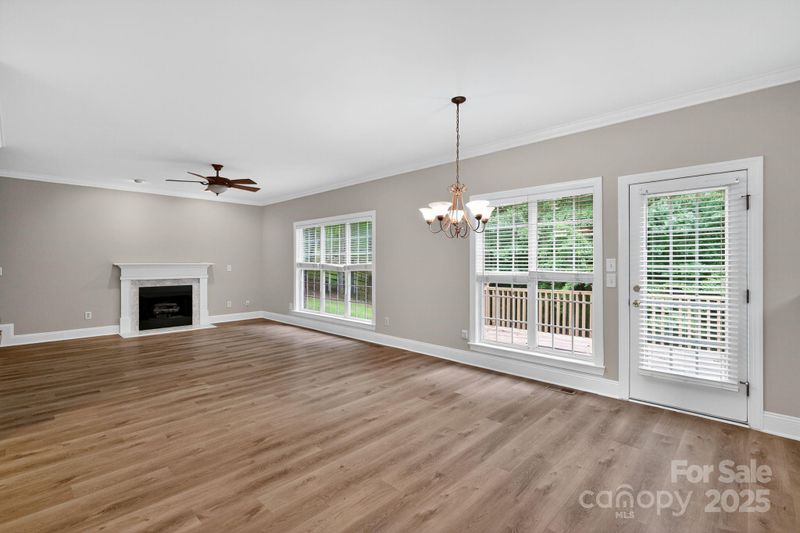 1000 Potters Bluff Rd, Monroe, NC 28110