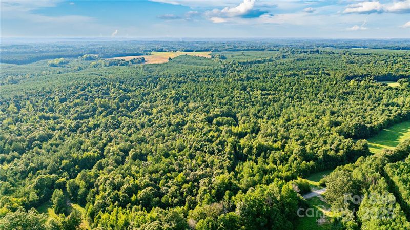 000 Daystar Rd #8, Lancaster, SC 29720