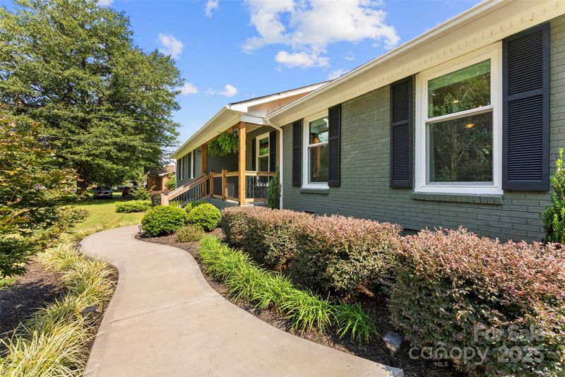 2565 Oxford Cir, Lancaster, SC 29720
