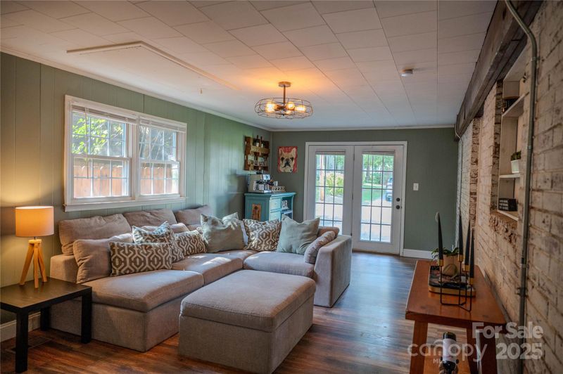 908 Laye St, Belmont, NC 28012
