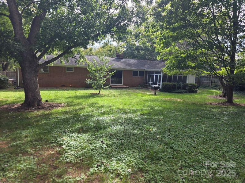 637 Downey Pl, Gastonia, NC 28054