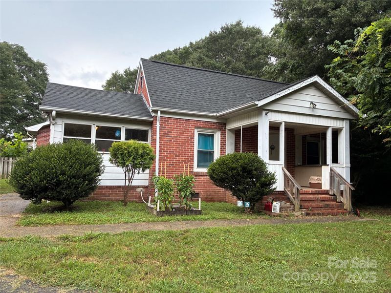 1125 Elva Ira St, Gastonia, NC 28054
