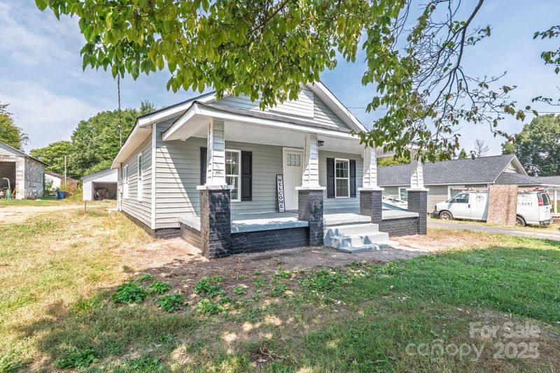 742 Main St SW, Concord, NC 28027
