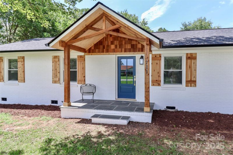 711 Upper Spencer Mountain Rd, Stanley, NC 28164