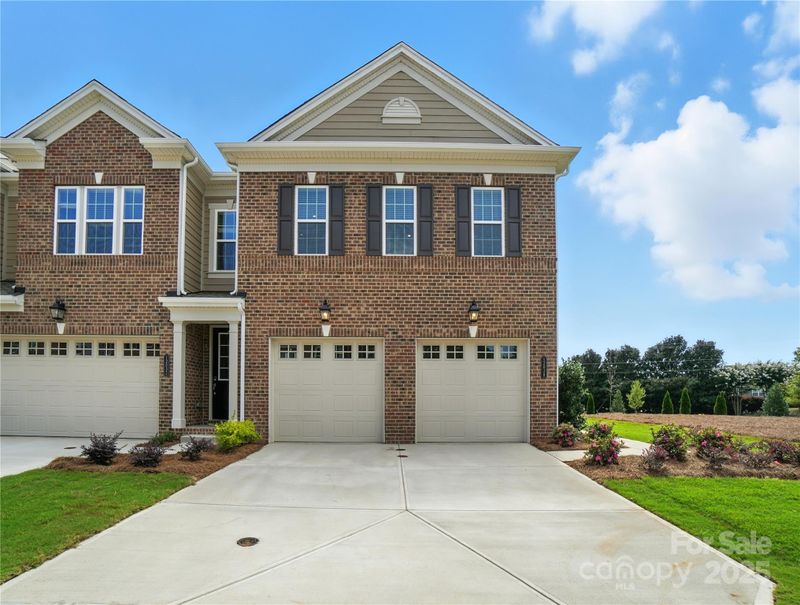 12064 Lavinia Ln, Charlotte, NC 28277