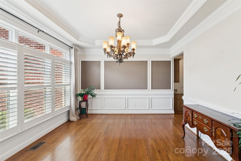 5518 Two Iron Dr, Matthews, NC 28104