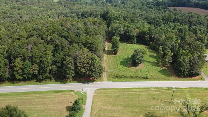 2190 Memorial Hw, Union Grove, NC 28689