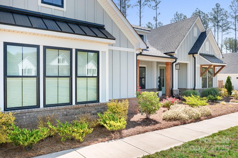 2396 Lee Lawing Rd, Lincolnton, NC 28092