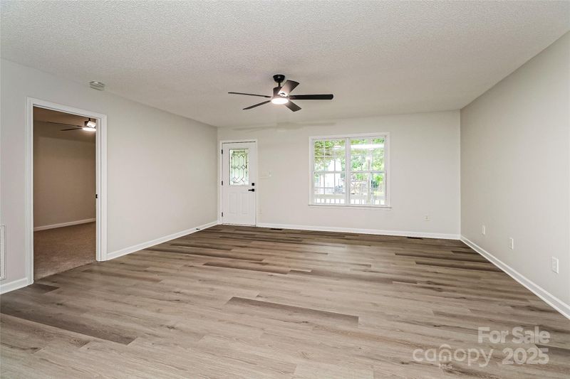 2004 Beau Dr, Stanley, NC 28164
