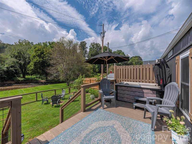 248 Max Thompson Rd, Canton, NC 28716