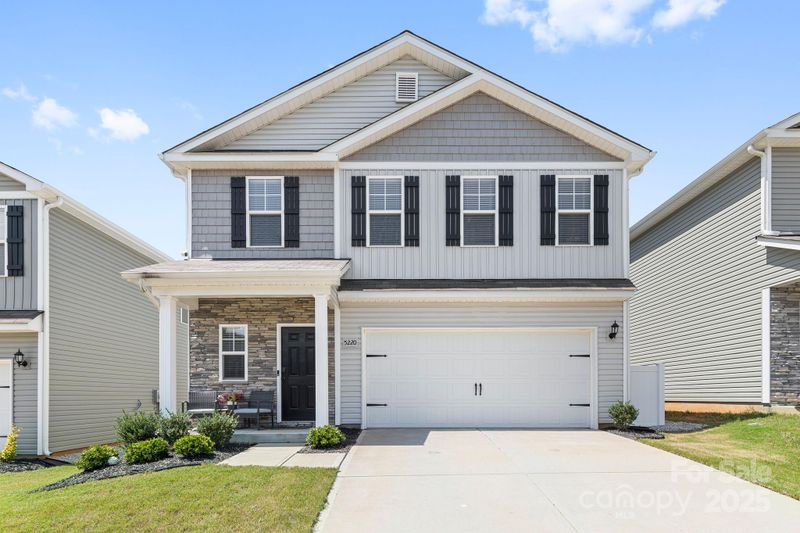 5220 Belstone Ln, Charlotte, NC 28215