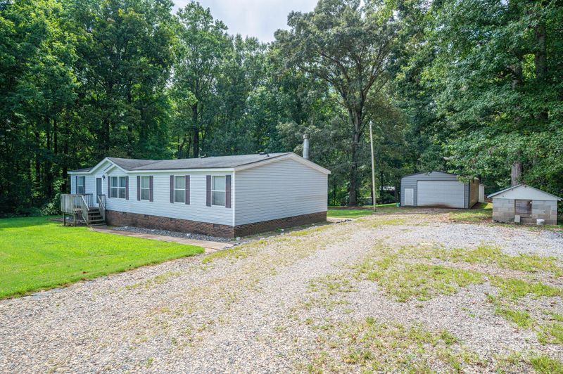 2068 Kollege Ln, Crouse, NC 28033