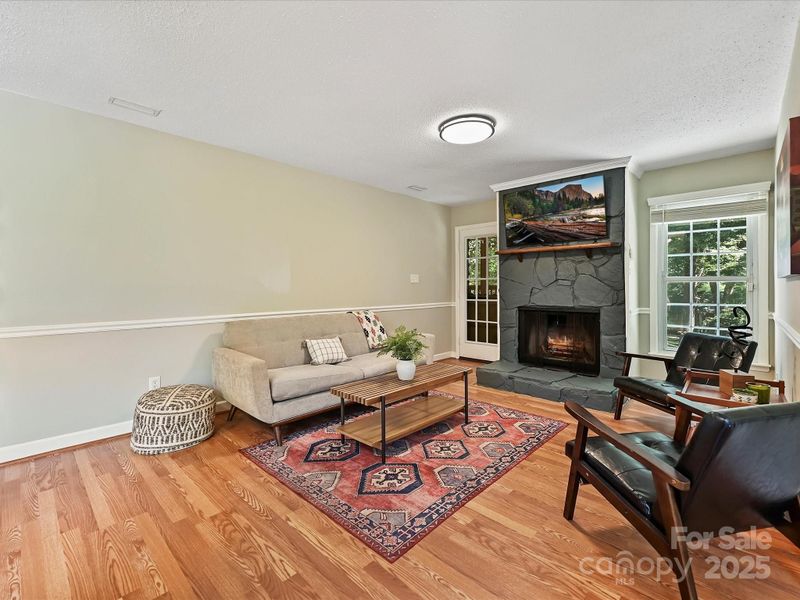 3808 Cobbleridge Dr, Charlotte, NC 28215