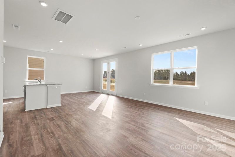 254 Bezelle Ave, York, SC 29745