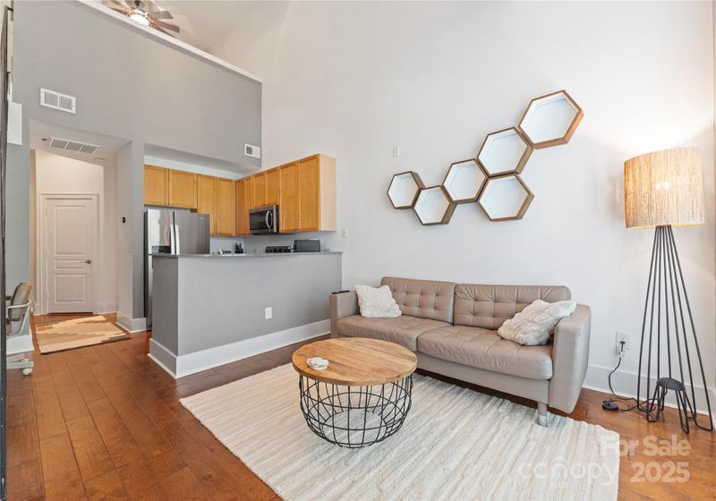 115 E Park Ave #427, Charlotte, NC 28203