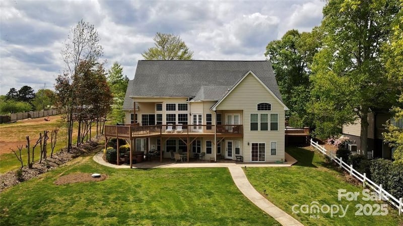 8388 Ediths Ln, Terrell, NC 28682