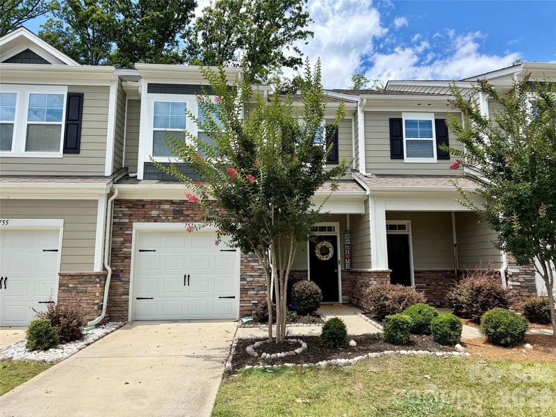 757 Little Bluestem Dr, Clover, SC 29710