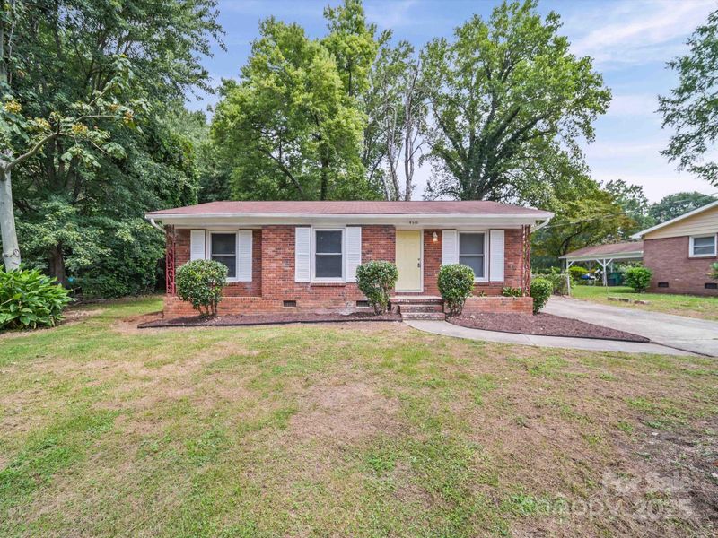 4310 Toluca Pl, Charlotte, NC 28208
