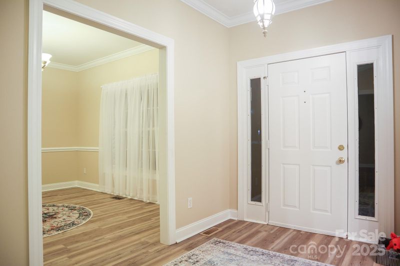 4106 Hemingway Dr, Hickory, NC 28601