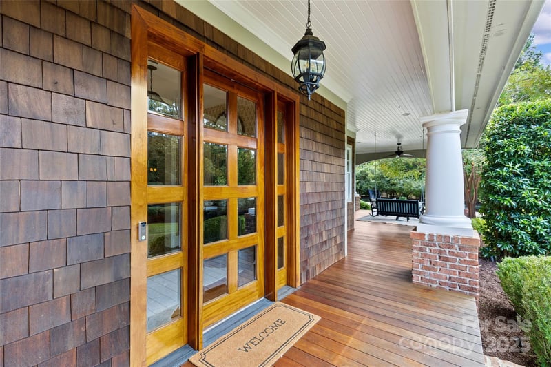 2301 Vernon Dr, Charlotte, NC 28211
