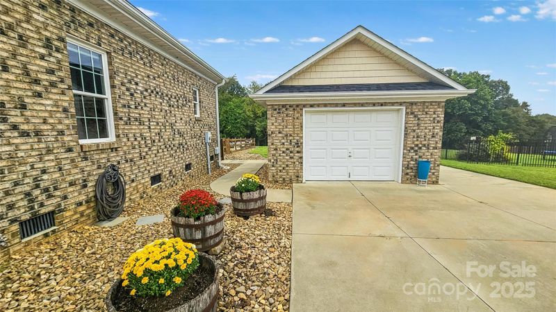 1905 Scuffle Hill Dr, Monroe, NC 28110