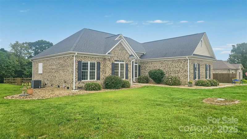 1905 Scuffle Hill Dr, Monroe, NC 28110
