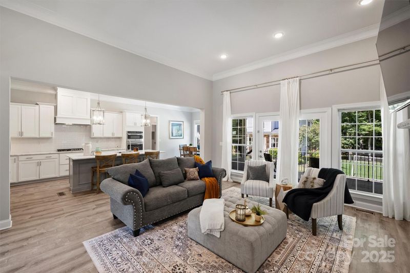 2413 Rocky River Rd, Charlotte, NC 28213