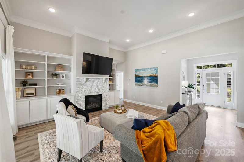 2413 Rocky River Rd, Charlotte, NC 28213