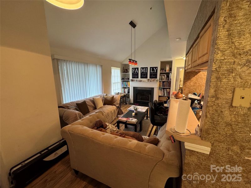 2564 Carya Pond Ln, Charlotte, NC 28212
