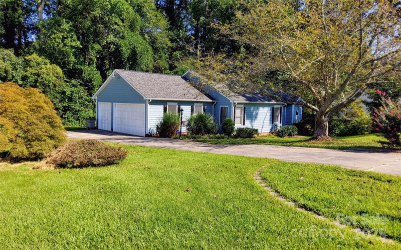 2602 Jacobs Rd, Gastonia, NC 28054