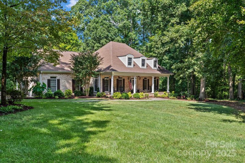 11735 Abernathy Rd, Charlotte, NC 28216