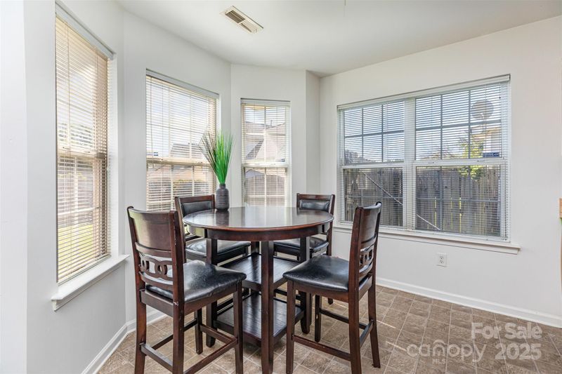 8045 Mcgarry Trl, Charlotte, NC 28214