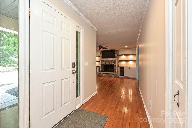 316 Henderson Cir, Harrisburg, NC 28075