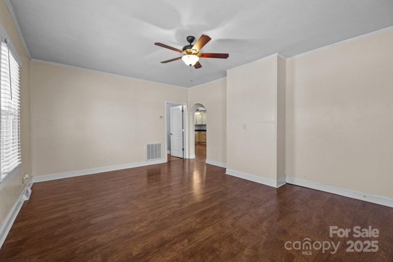 535 5th St, Chester, SC 29706