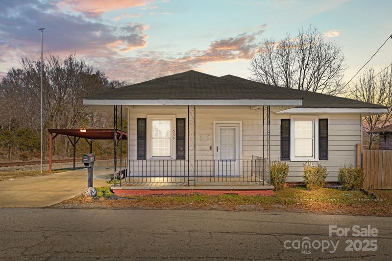 535 5th St, Chester, SC 29706