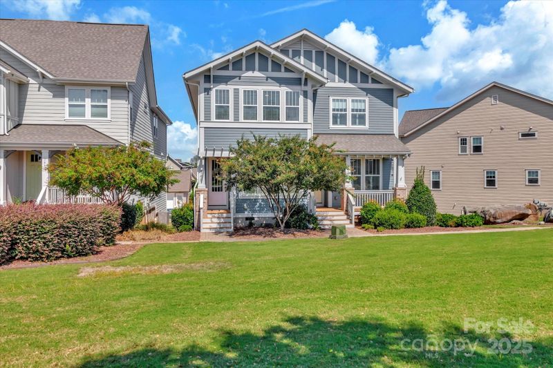 748 Waterscape Ct, Rock Hill, SC 29730