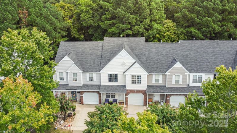 345 Pineville Forest Dr, Pineville, NC 28134