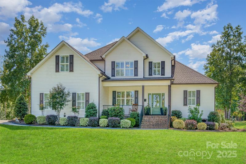 3613 Safe Harbor Ln, Clover, SC 29710